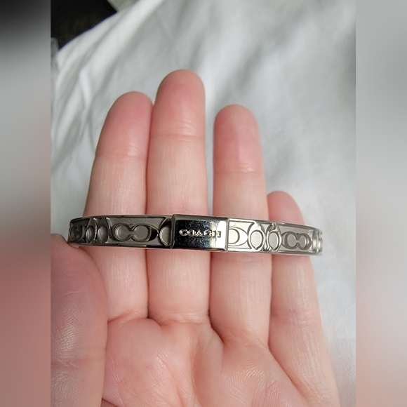 Set of 3 Coach bangles - Picture 3 of 8